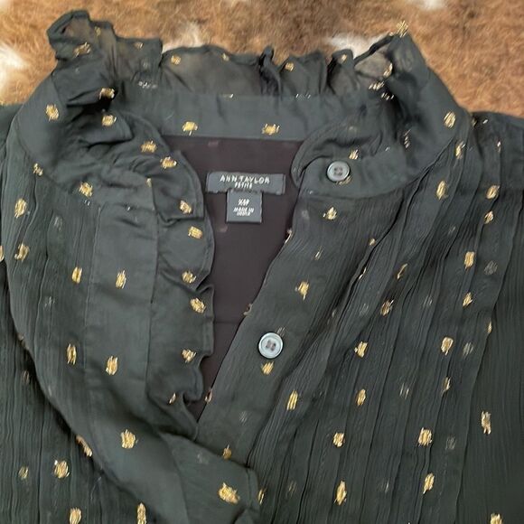 Ann Taylor Black Gold Petite Top - Picture 4 of 6